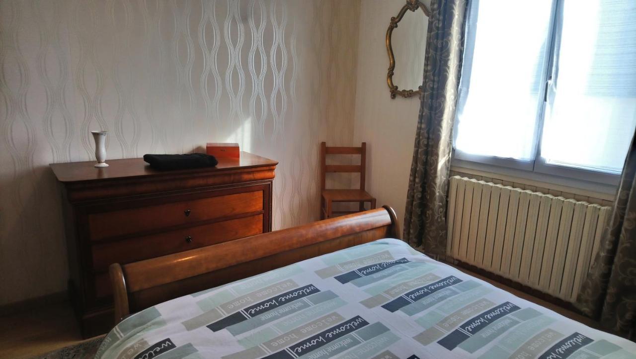 Chambre Au Calme Et Simple, Cuisine A Dispo แซ็ง-โปล-เดอ-ลีอง ภายนอก รูปภาพ